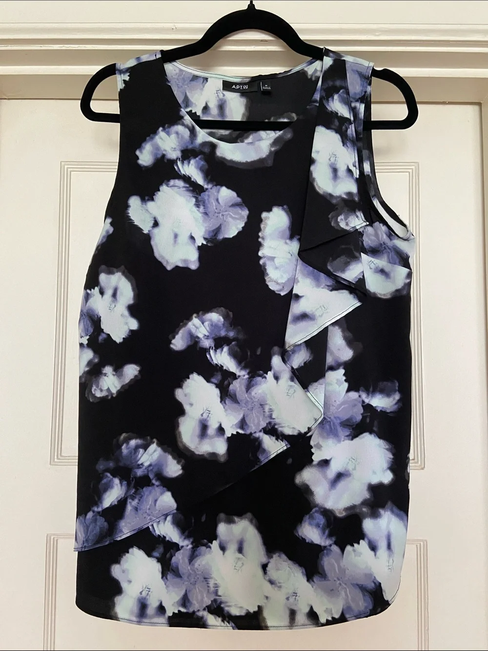 2 Apt. 9 Ruffle, Sleeveless Tops